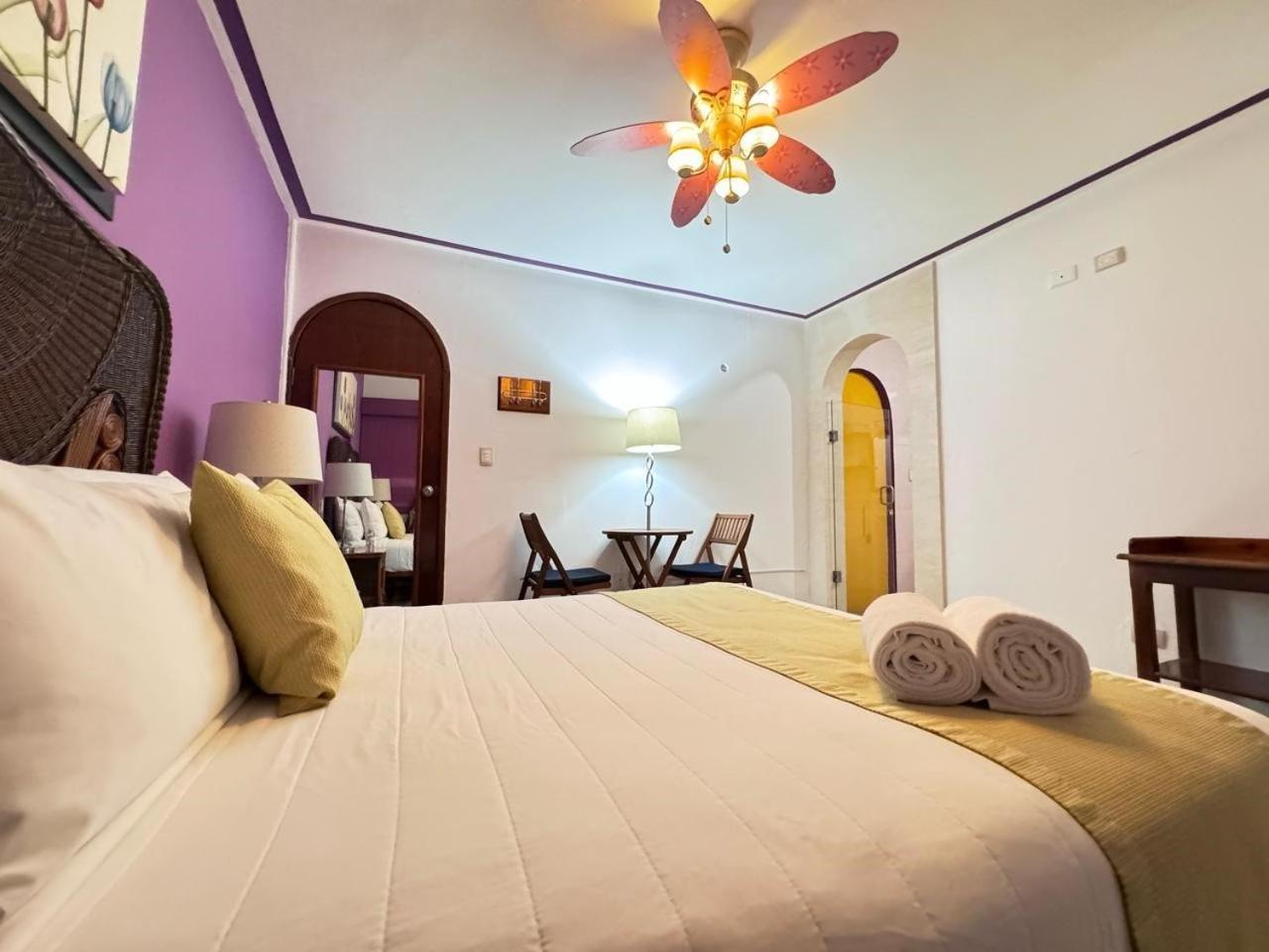 Hotel Casa Mallorca Cancun Bagian luar foto